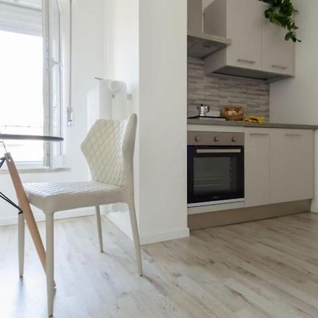 One Flat/Studio,Busto ArsizioCenter,With Terrace Екстериор снимка